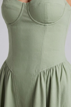 EVIE | Retro Sleeveless Midi Dress