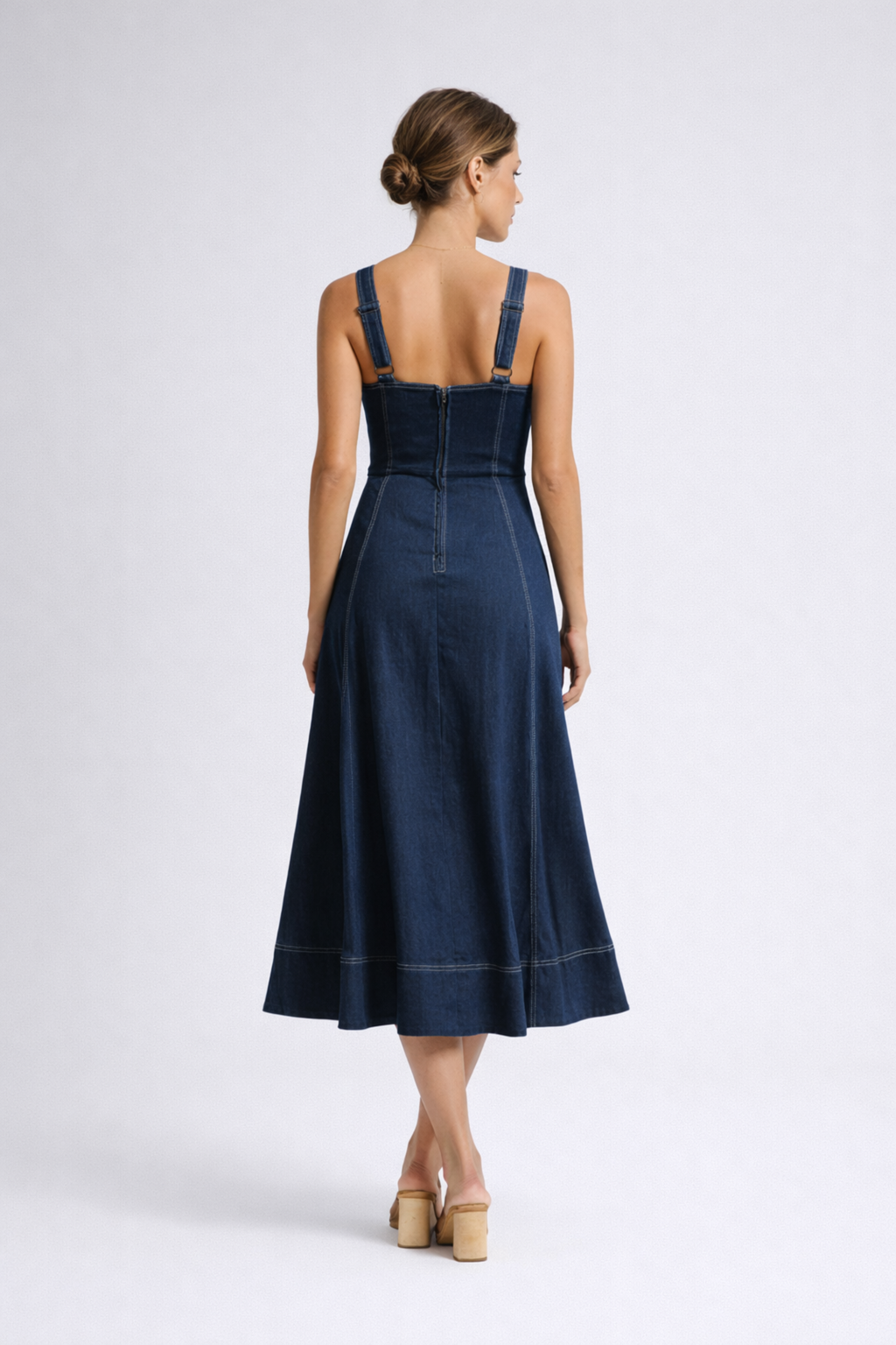 EVIE | Sleeveless Denim Midi Dress