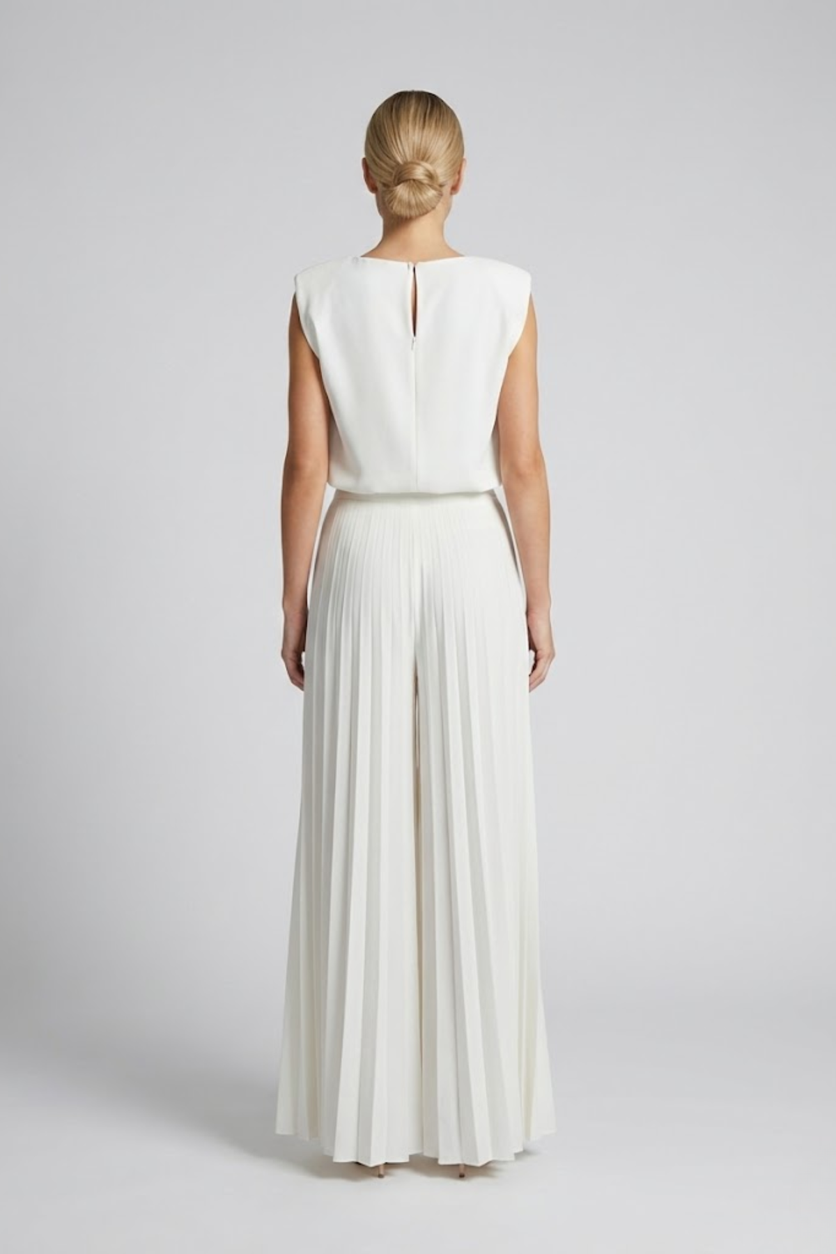 EVIE | Sleeveless Two-Piece Co-ord Set