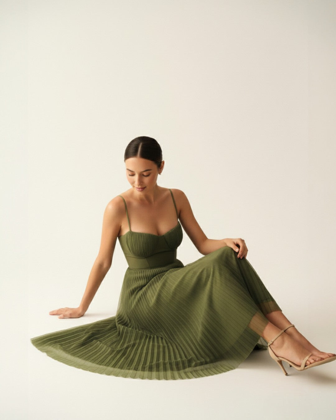 EVIE | Pleated Tulle Sleeveless Midi Dress