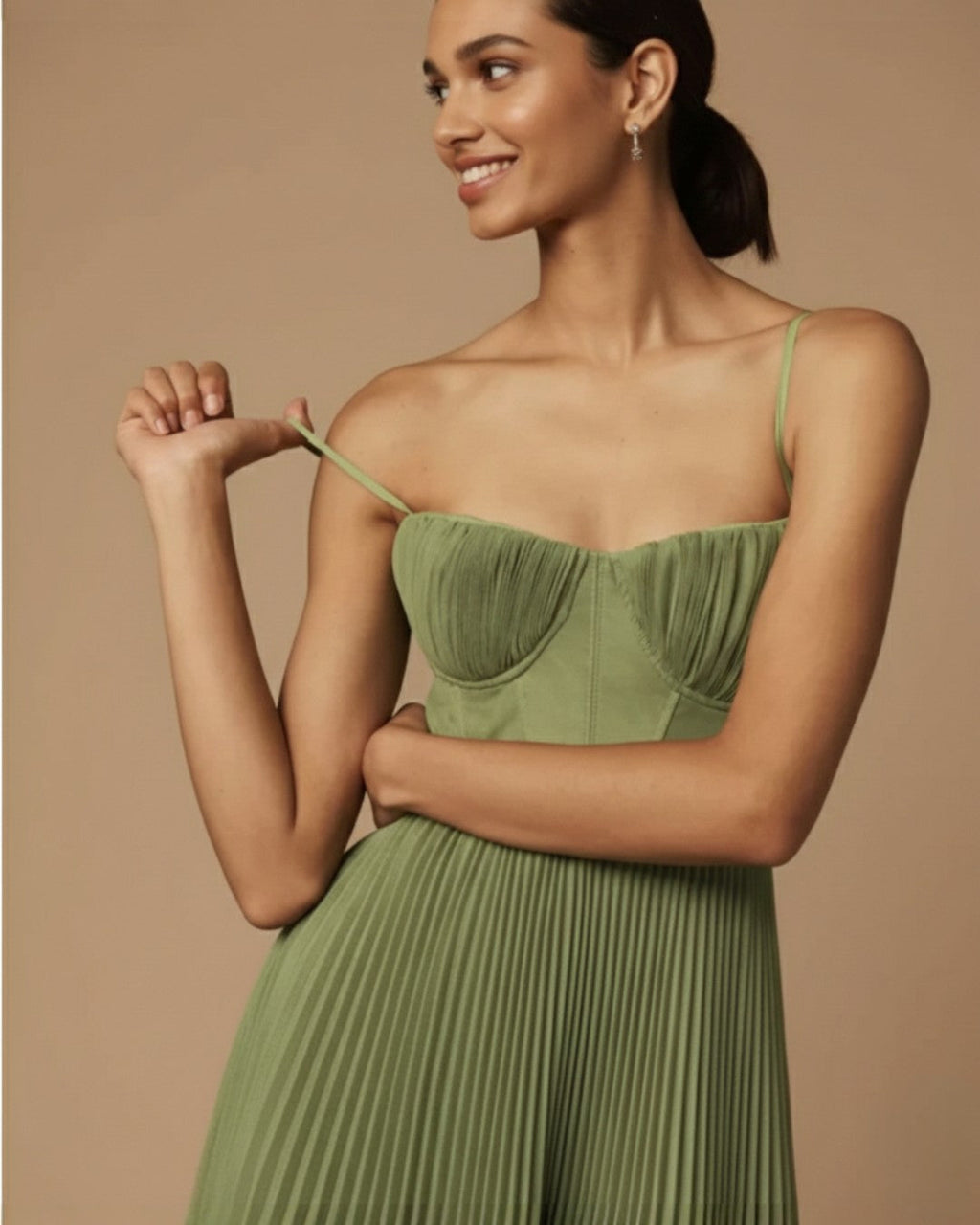 EVIE | Pleated Tulle Sleeveless Midi Dress