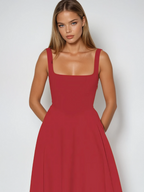 EVIE | Sleeveless Elegant Midi Dress