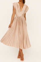 EVIE | Pleated Sleeveless Midi Dress